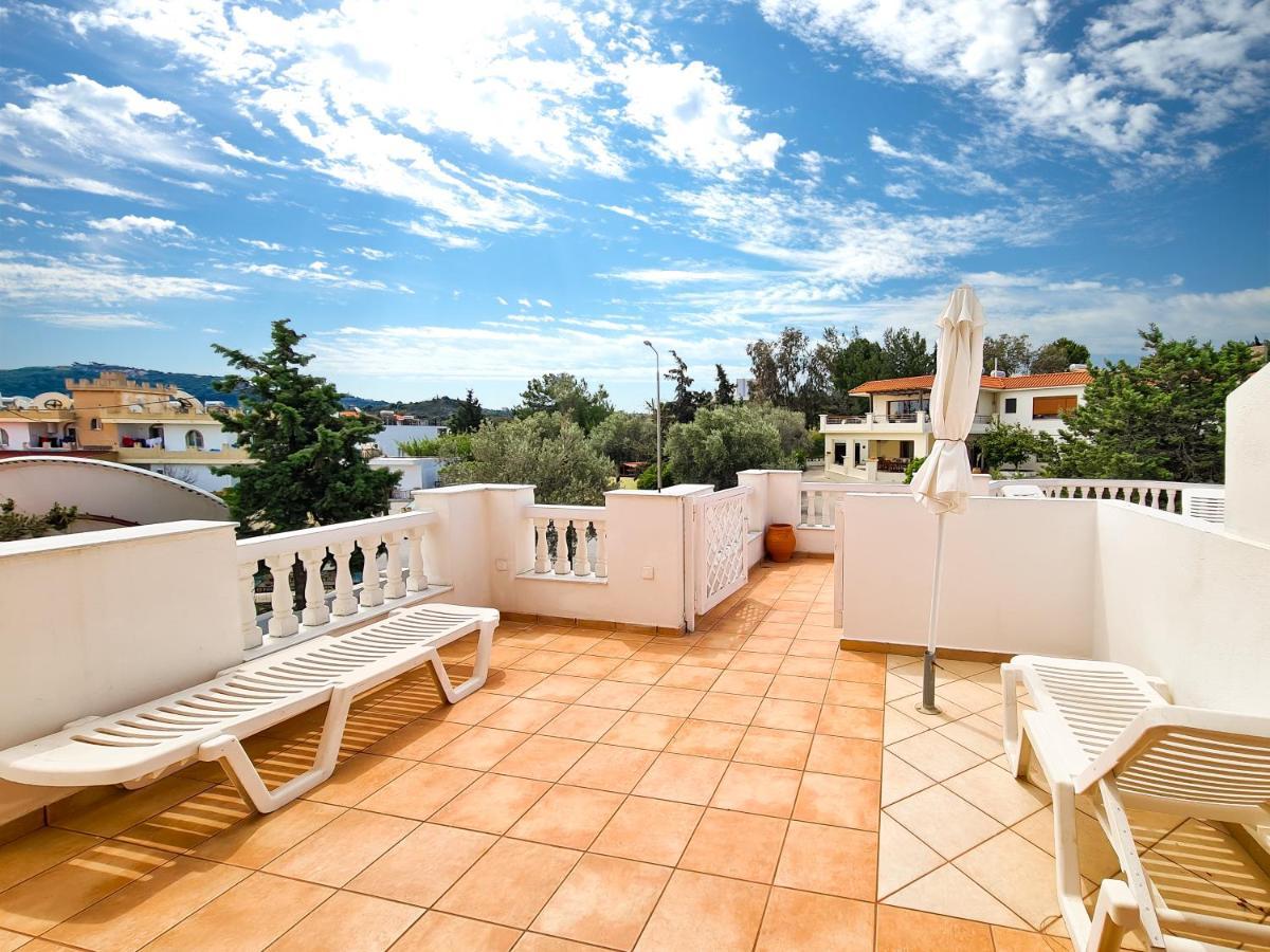 Colonial Studio/Apartment Φαληράκι Εξωτερικό φωτογραφία